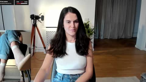 Elle  online show from 03.29.26