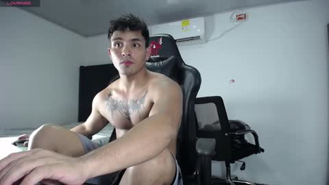  Lei  online show from 12.28.24