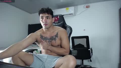  Lei  online show from 12.29.24