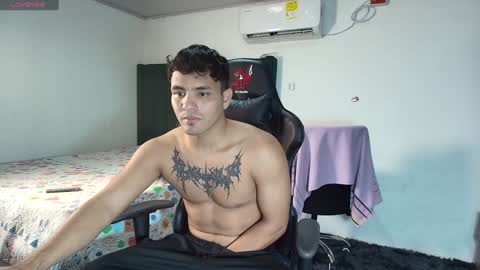  Lei  online show from 01.13.25