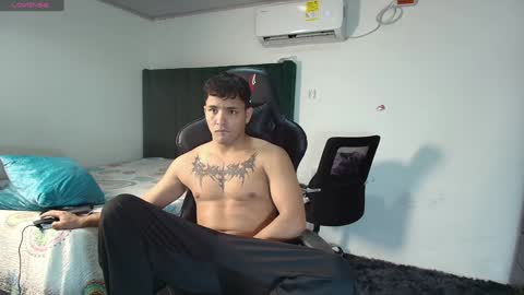  Lei  online show from 01.19.25