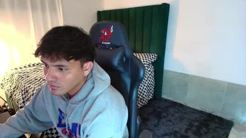  Lei  online show from 01.07.26