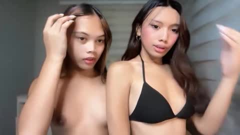 Snapshot of leiah_goddessx chatting on 12.14.25 Leiah online show from 12.14.25