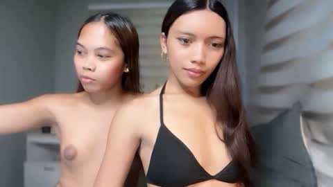 Snapshot of leiah_goddessx chatting on 12.15.25 Leiah online show from 12.15.25