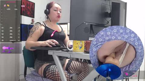 Snapshot of leidycrstnch21 chatting on 01.17.26 LeidyDi223 online show from 01.17.26