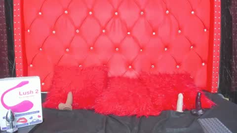 LEIGH ANGELS online show from 02.03.25