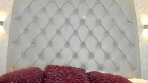 LEIGH ANGELS online show from 03.02.25