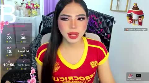 leighottie online show from 11.17.25