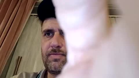 Snapshot of leightimmins001 chatting on 11.29.25 leightimmins001 online show from 11.29.25