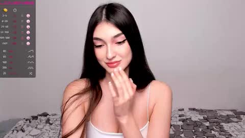 Leila online show from 02.19.26