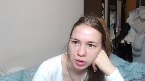 leila_bambi online show from 02.04.25