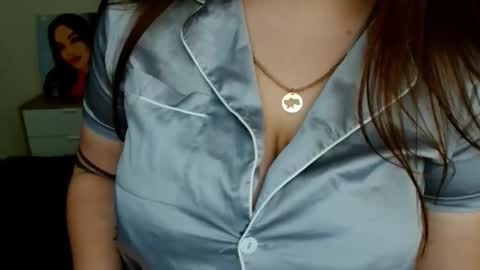 Leila online show from 09.10.25