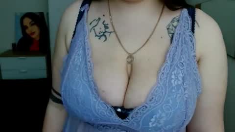 Leila online show from 04.22.26