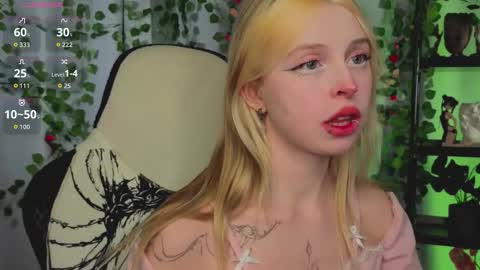 Leila online show from 02.11.26