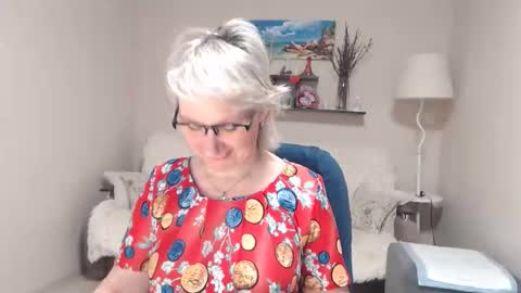 Leila Kinky online show from 04.03.26