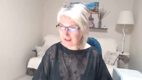 Leila Kinky online show from 05.13.26