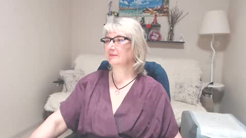 Leila Kinky online show from 06.06.26