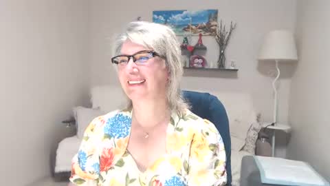 Snapshot of leilamays chatting on 07.03.26 Leila Kinky online show from 07.03.26