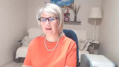 Snapshot of leilamays chatting on 07.19.26 Leila Kinky online show from 07.19.26