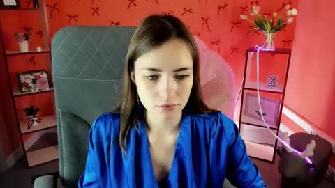 Snapshot of leilarai chatting on 01.29.25 Leila Rai online show from 01.29.25