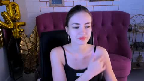 Snapshot of leilarai chatting on 02.28.25 Leila Rai online show from 02.28.25