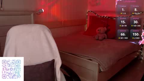 Leila online show from 10.24.25