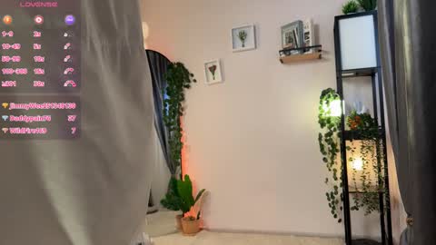 Lela online show from 03.06.25