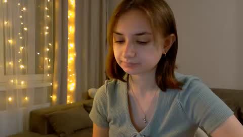 Snapshot of lelia_vibe chatting on 06.26.26 Lelia online show from 06.26.26