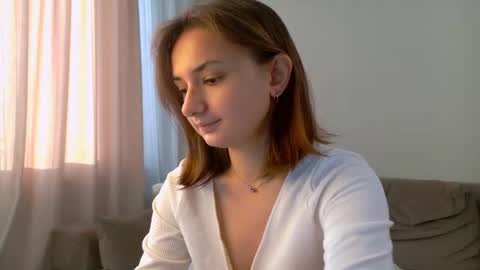 Snapshot of lelia_vibe chatting on 08.10.26 Lelia online show from 08.10.26