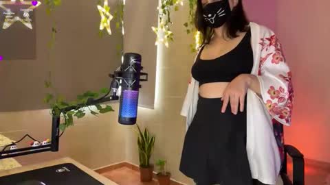 Lemi online show from 12.18.25