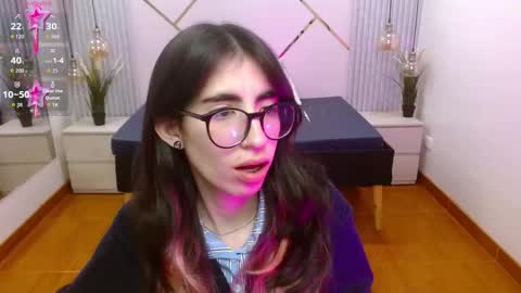 Lena online show from 11.19.25