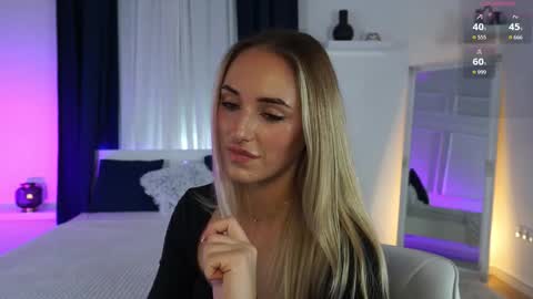 Lena online show from 11.23.25