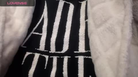 lenagolden online show from 01.23.25