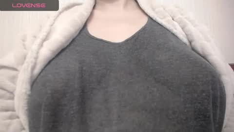 lenagolden online show from 01.31.25