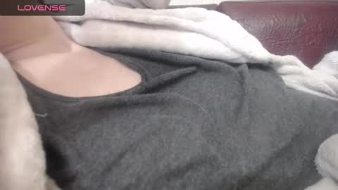 lenagolden online show from 02.12.25