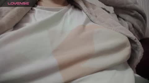 lenagolden online show from 02.14.25