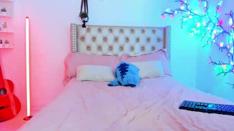 Lena  online show from 03.20.26