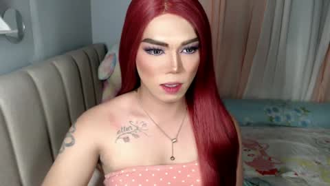 Snapshot of lenawet_0520 chatting on 12.11.24 lena online show from 12.11.24