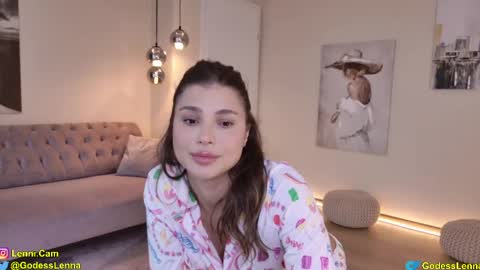Snapshot of lenna_godess chatting on 05.22.26 Lenna Goddess online show from 05.22.26