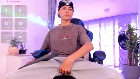 Lenner INDEPENDENT MODEL online show from 04.20.26