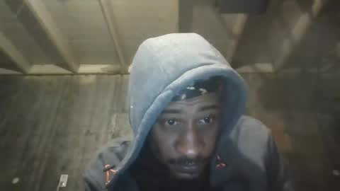 leo199984 online show from 12.21.24