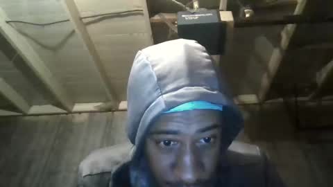 leo199984 online show from 10.19.25