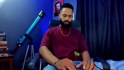 Leo  Diaz online show from 12.31.24