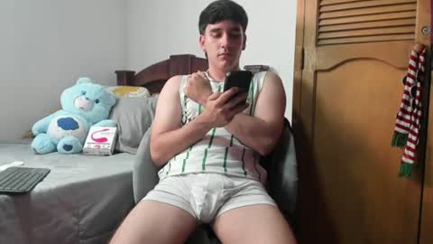 Snapshot of leo_jones389 chatting on 06.22.26 Leo Jones online show from 06.22.26