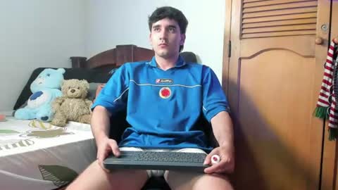 Snapshot of leo_jones389 chatting on 06.27.26 Leo Jones online show from 06.27.26