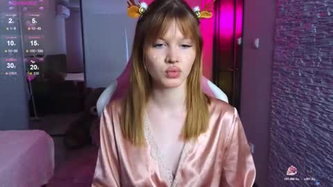 Snapshot of leo_kitty__ chatting on 12.19.25 Eva online show from 12.19.25