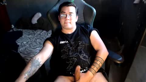 Snapshot of leo_star69 chatting on 12.09.24 leo_star69 online show from 12.09.24