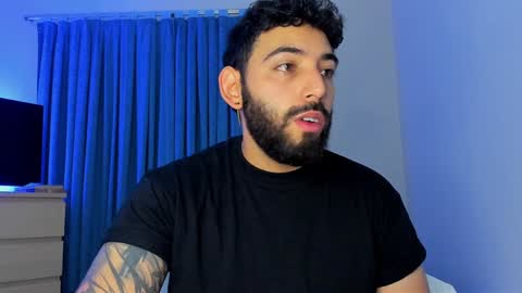 Snapshot of leo_thewolf chatting on 12.16.24 Leonardo online show from 12.16.24