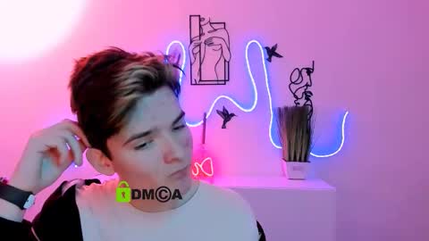 leo_valor online show from 12.22.25