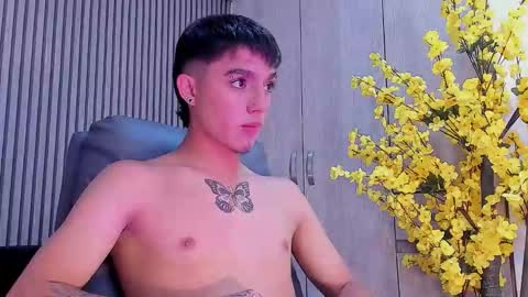 leohard_ online show from 12.20.25